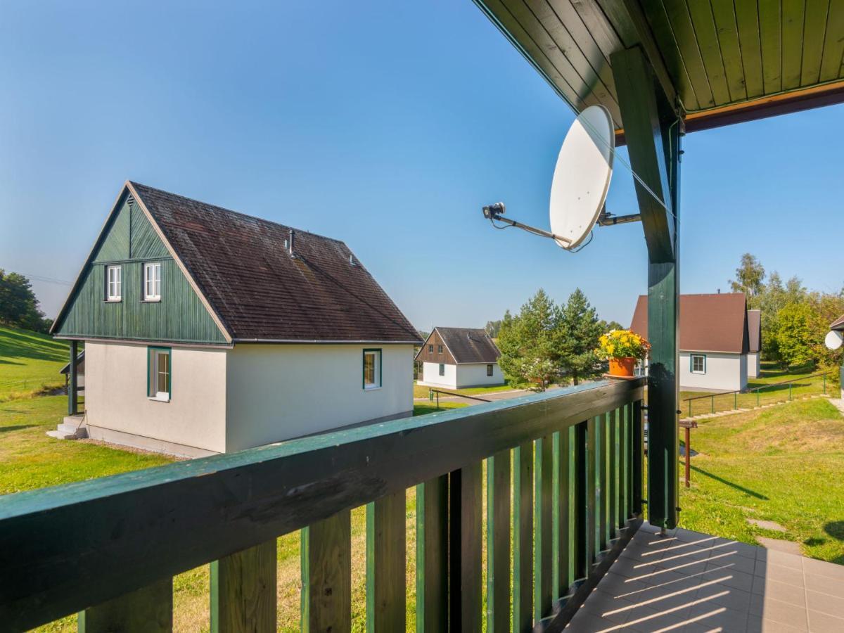 Holiday Home Holiday Hill 58 By Interhome Cista  Экстерьер фото